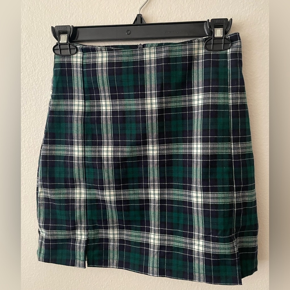 Brandy Melville plaid skirt